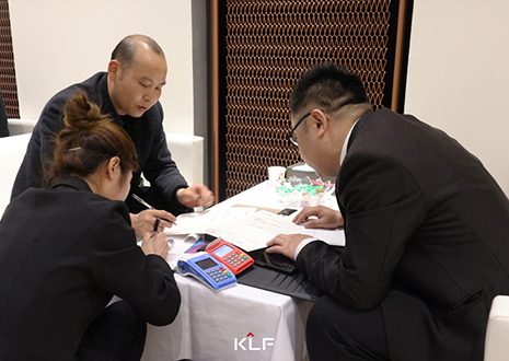 客來(lái)福再定義 | “高顏值 高性價(jià)比 高端定制”共創(chuàng)健康環(huán)保整家！